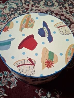 Decorative Round Hat Box with Colorful Hat Pattern
